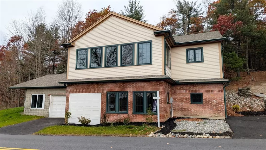 Boylston, MA 01505,31 Cross St