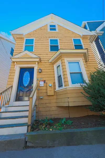 89 Condor, Boston, MA 02128