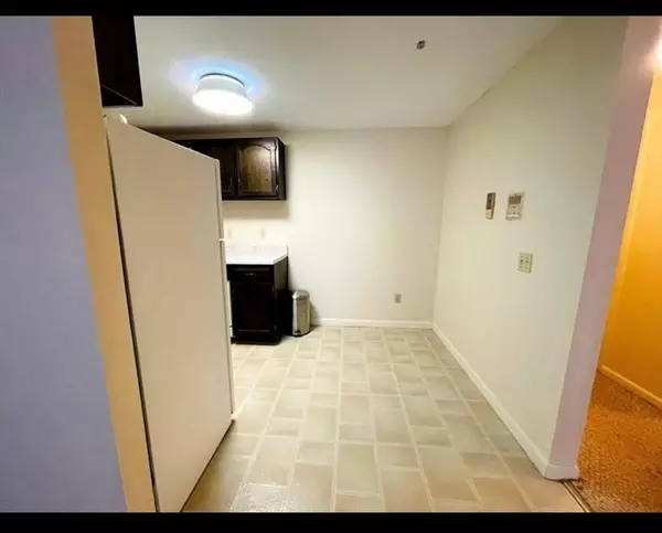 Boxborough, MA 01719,63 Leonard #63