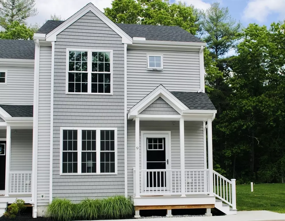 Pembroke, MA 02359,30 Old Washington #9