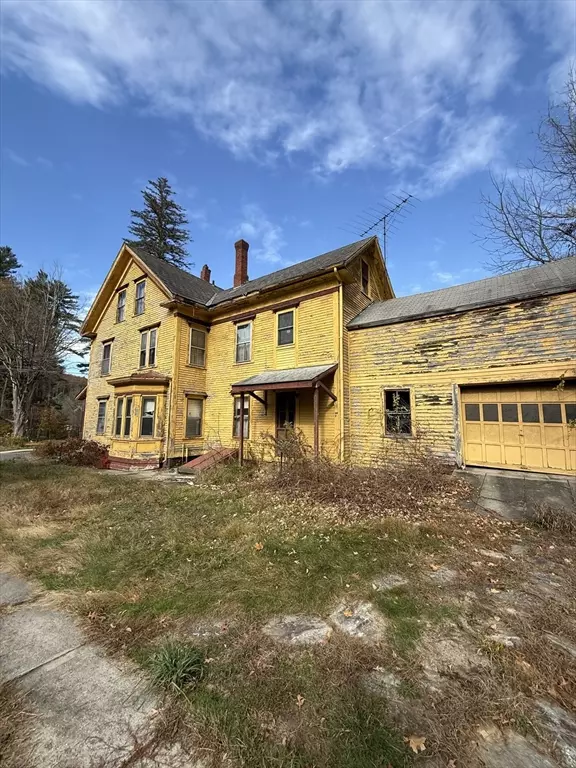 Orange, MA 01364,102 Mechanic St