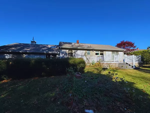 Dartmouth, MA 02747,135 Old Westport Road