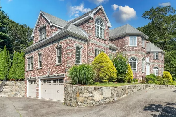 66 Forest Ave, Newton, MA 02466