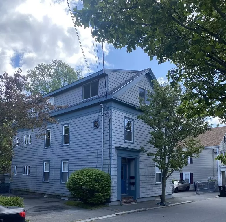 Salem, MA 01970,36 Upham St. #2