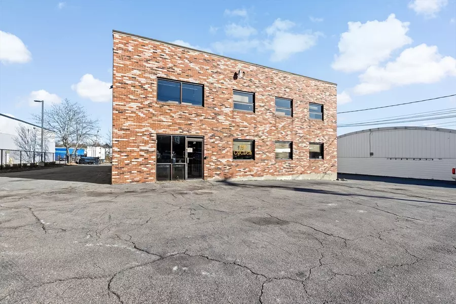 29 Messina  Drive, Braintree, MA 02184