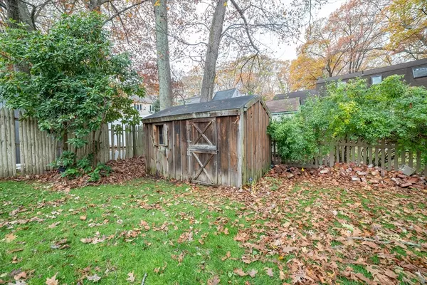 Shrewsbury, MA 01545,6 Boston Dr