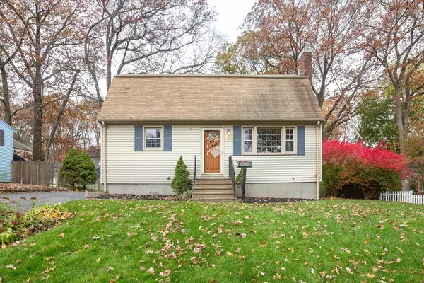 6 Boston Dr, Shrewsbury, MA 01545