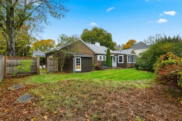 Winchester, MA 01890,12 Canterbury Road