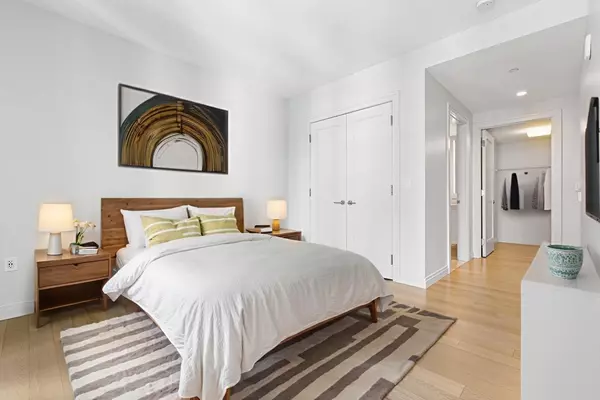 Boston, MA 02210,133 Seaport Blvd #1916