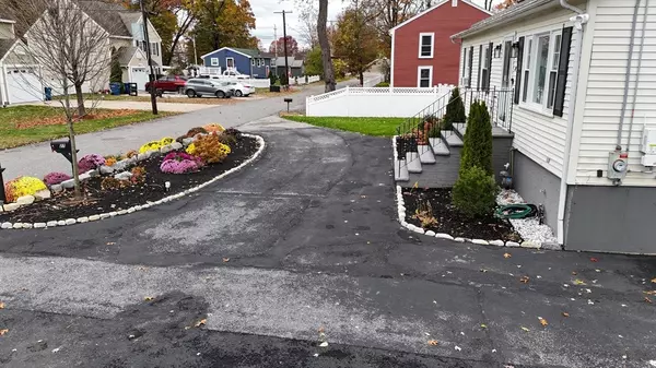 Tewksbury, MA 01876,28 Greenwood Ave