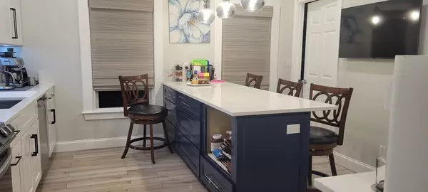 Newton, MA 02466,85 Kaposia St #85