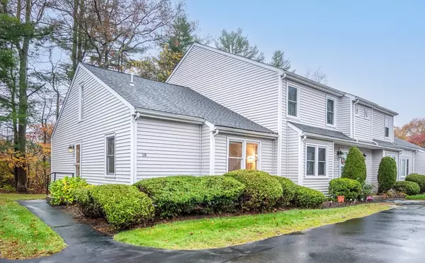 18 Prudence Crandall Ln #18, Easton, MA 02356