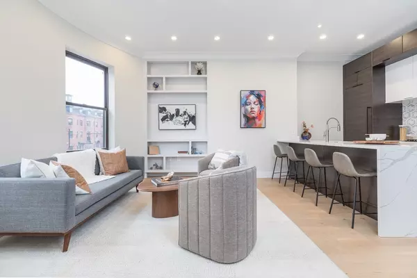 Boston, MA 02118,577 Mass #3