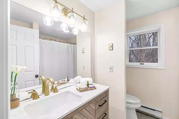 Chester, MA 01011,11 Campbell Rd