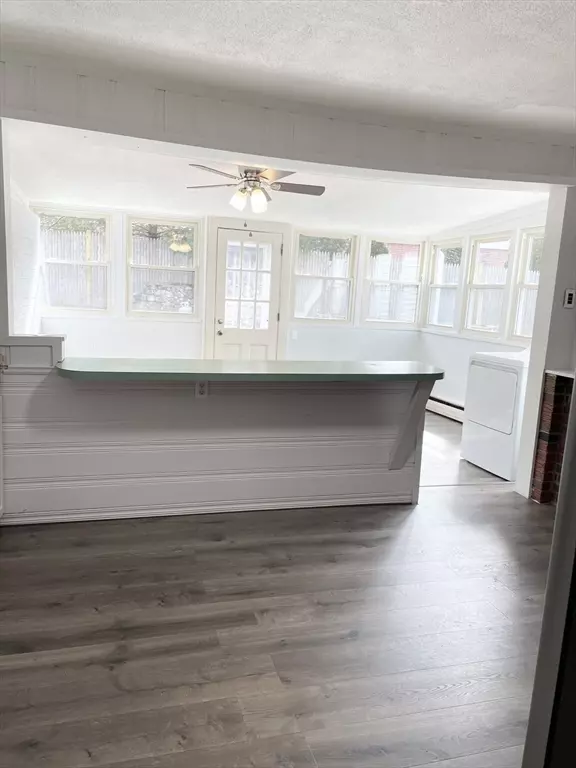 Woburn, MA 01801,361 Mishawum Rd