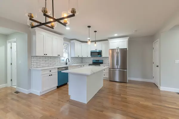 Taunton, MA 02780,3 Fourth Ave #2