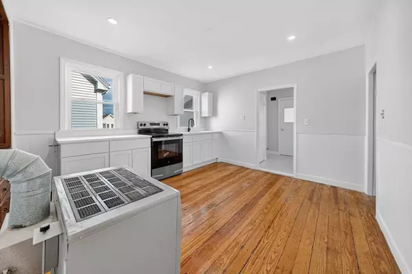 New Bedford, MA 02740,10 Mulberry St