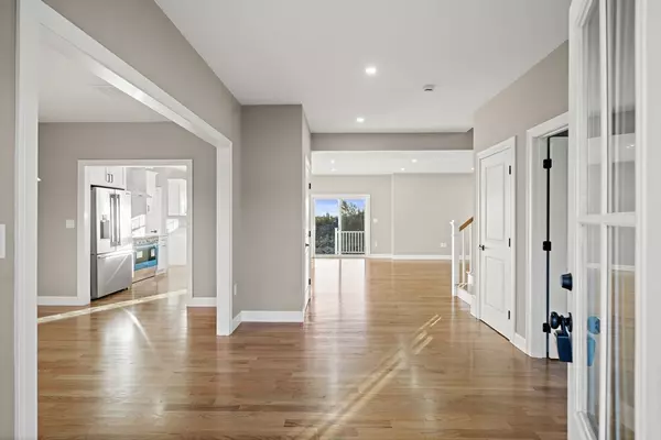 Revere, MA 02151,184 Bredeens Lane