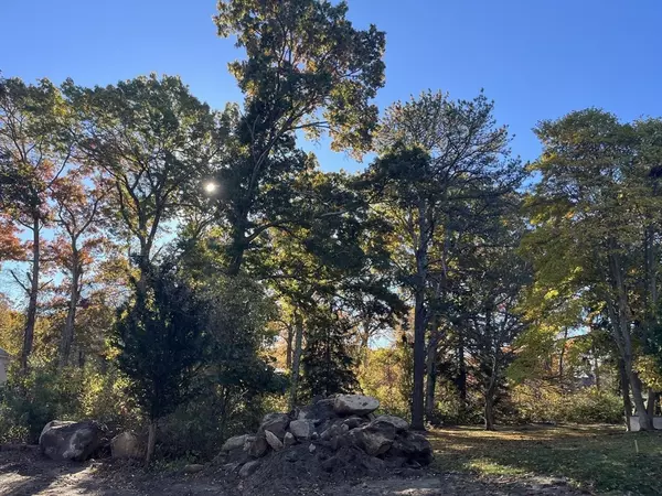 Dartmouth, MA 02748,0 Stoneledge Road