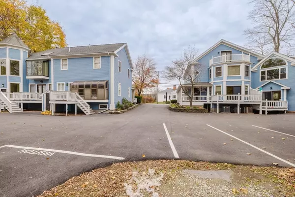 Easton, MA 02375,581 Washington Street #1