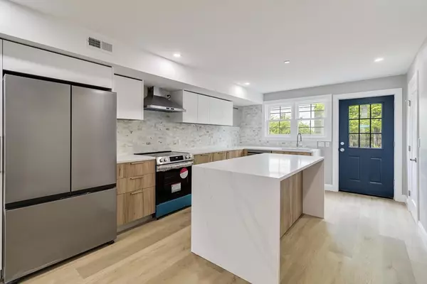 192 Main St #D, Medway, MA 02053