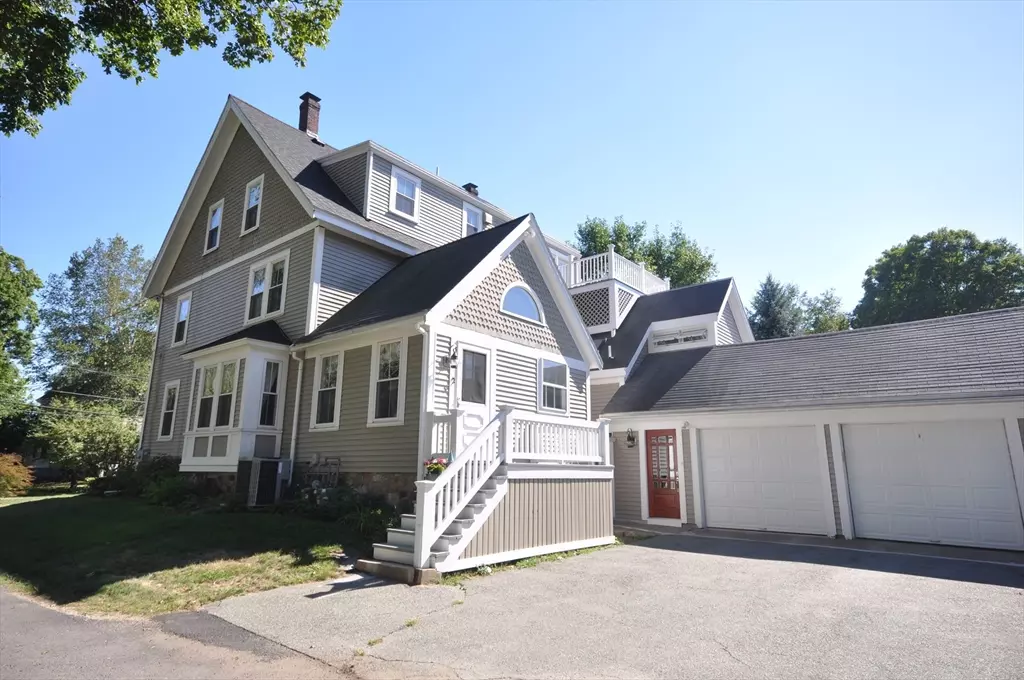 Concord, MA 01742,150 Hubbard Street #B