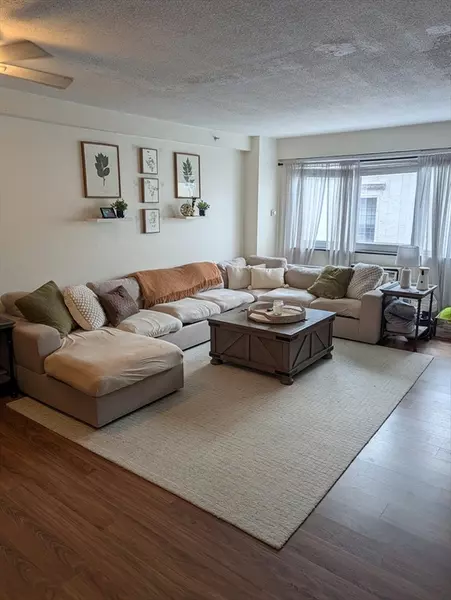 130 Bowdoin #710, Boston, MA 02108