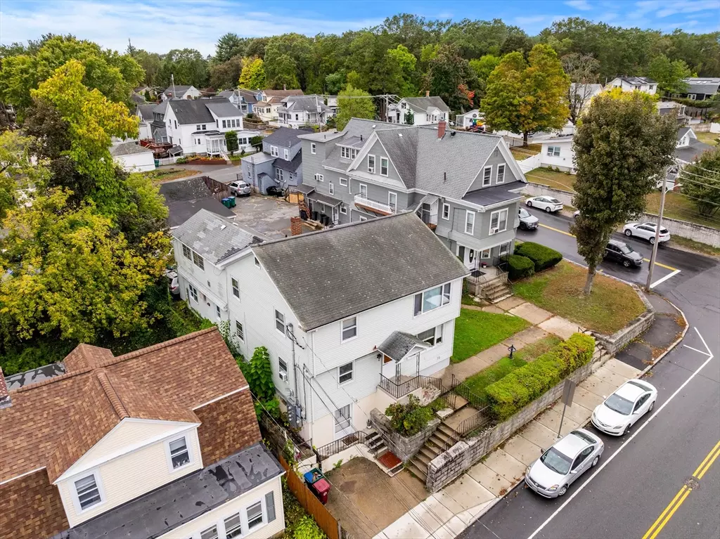 Lowell, MA 01852,380 University Ave