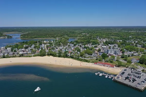 Wareham, MA 02558,7 Prospect Ave