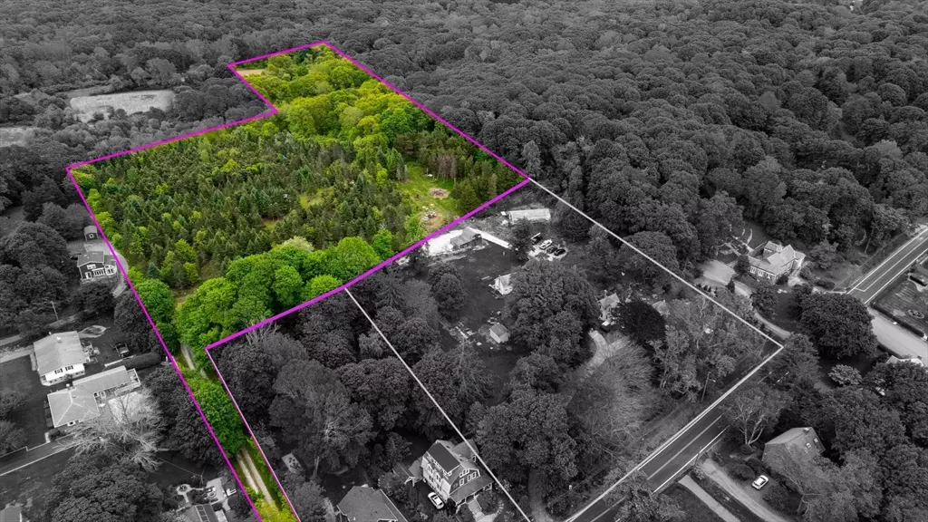 174 Highland Rd, Tiverton, RI 02878