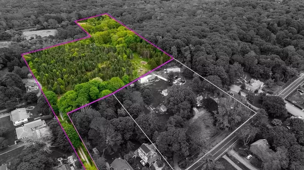 174 Highland Rd, Tiverton, RI 02878