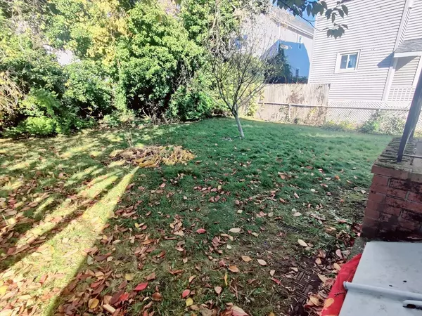 New Bedford, MA 02740,85 Forest Street