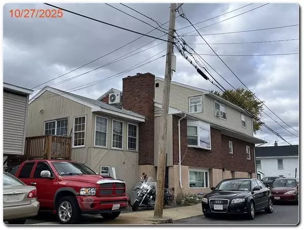 Revere, MA 02151,57 Roosevelt St