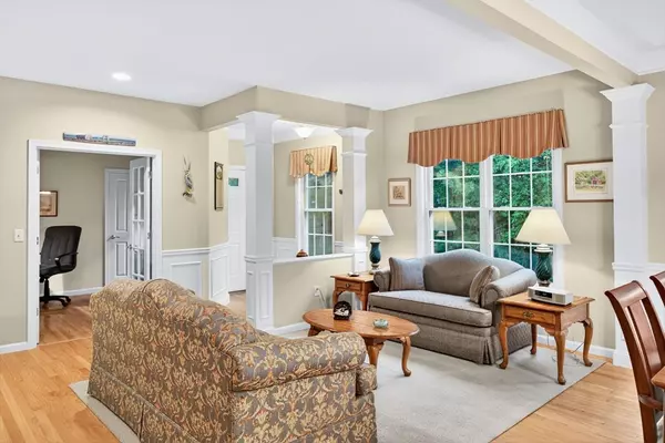 Plymouth, MA 02360,16 Picket Fence