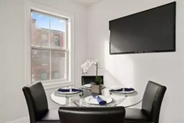 Boston, MA 02127,352 W 3rd St #15