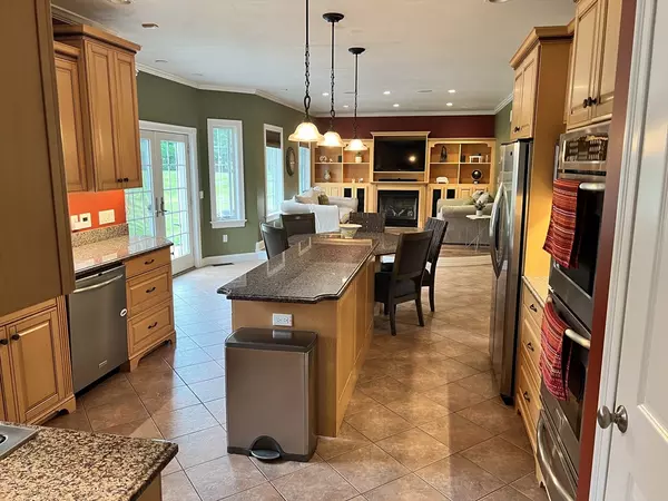 Swansea, MA 02777,34 Base Lodge Ln