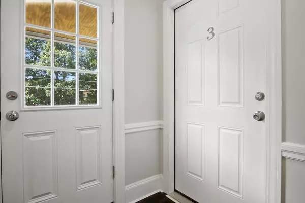 Boston, MA 02136,24 Prescott Street #3