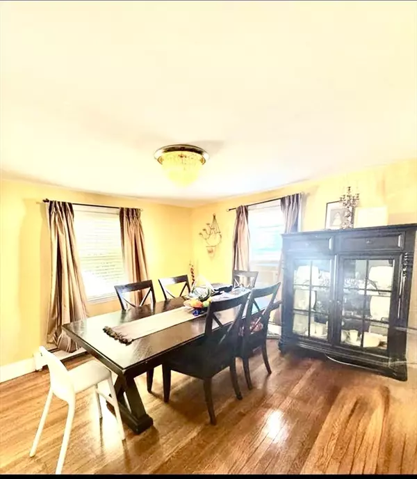 Brockton, MA 02301,48 Ettrick St