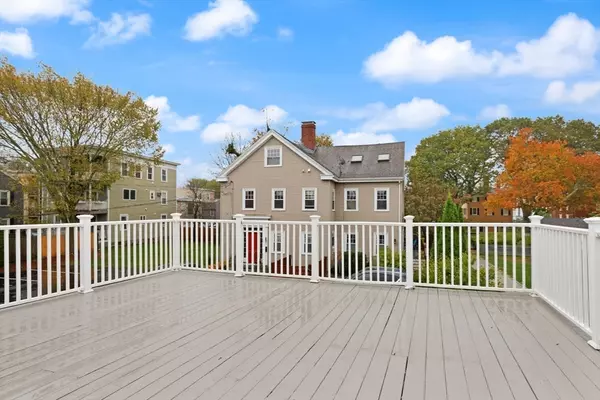 Salem, MA 01970,69 Essex #2