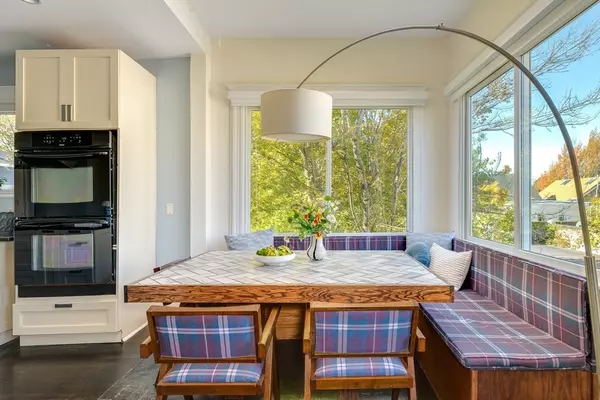 Cambridge, MA 02139,161 Columbia St #3