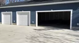 19 Meadowbrook Rd #0, Agawam, MA 01001