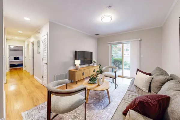 Boston, MA 02127,111 W. Eighth #C