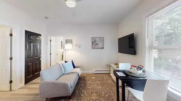 Cambridge, MA 02139,24 Hews St #1