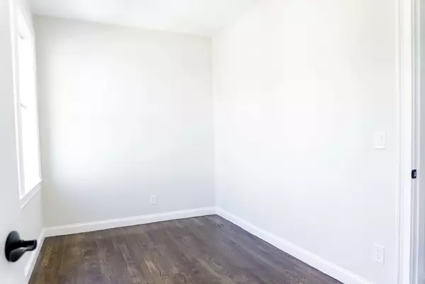 Boston, MA 02135,2017 Commonwealth Ave #4