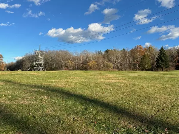 43 Chace Hill Rd, Sterling, MA 01564