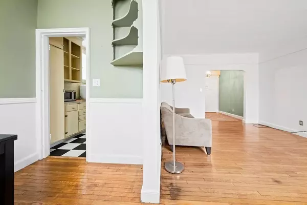 Worcester, MA 01609,56 Elm St #1