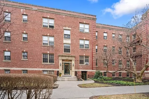 Worcester, MA 01609,56 Elm St #1