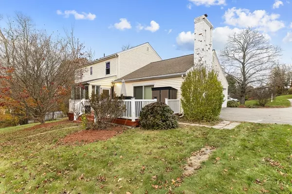 Sturbridge, MA 01566,6 Apple Hill Rd