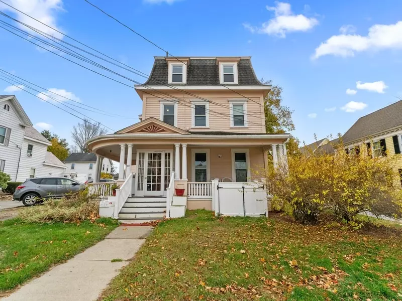 40 West Central St #1, Natick, MA 01760