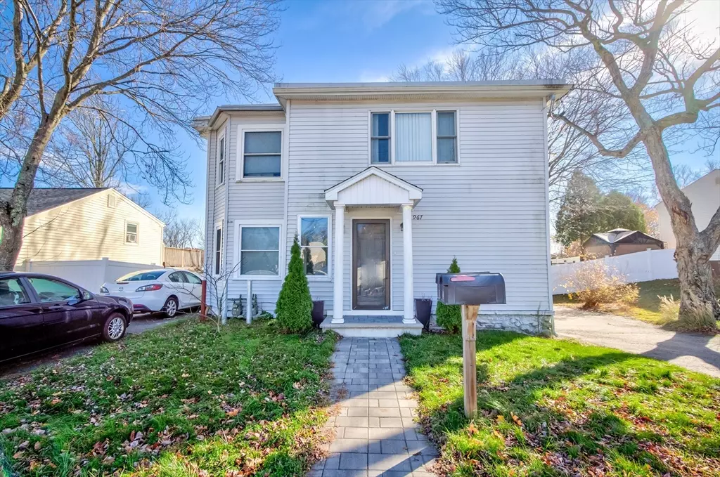 Brockton, MA 02302,967 Centre St